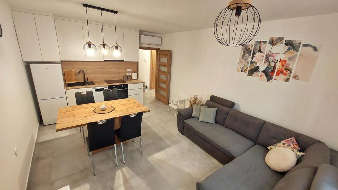 Apartman Zengg ภายนอก รูปภาพ
