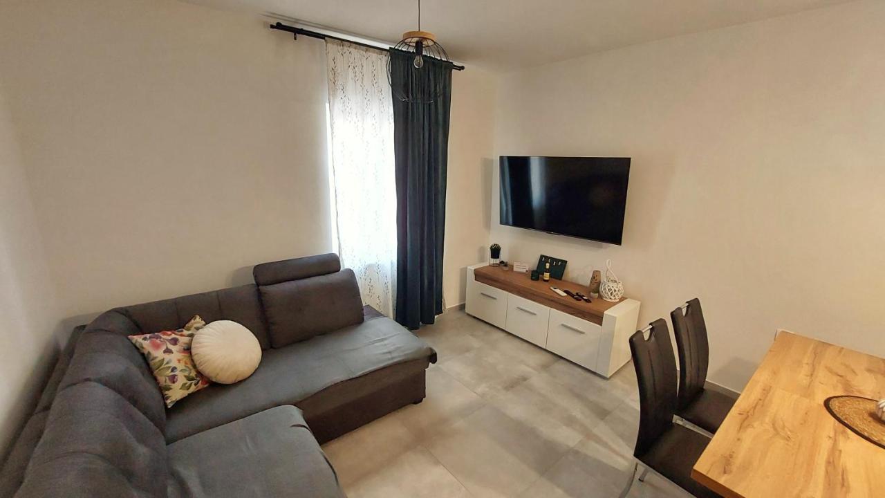 Apartman Zengg ภายนอก รูปภาพ